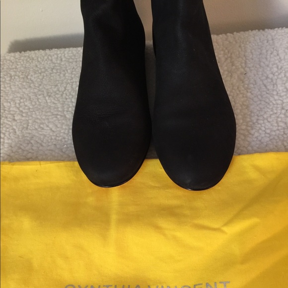 Vintage Cynthia Vincent Leather Boots - Picture 5 of 8